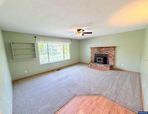 2427 NW Wayland Street Corvallis OR 97330