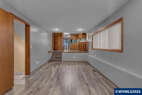 2565 West Thornton Lake Drive NW Albany OR 97321