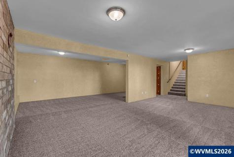 2565 West Thornton Lake Drive NW Albany OR 97321