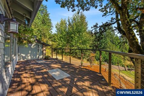 2565 West Thornton Lake Drive NW Albany OR 97321