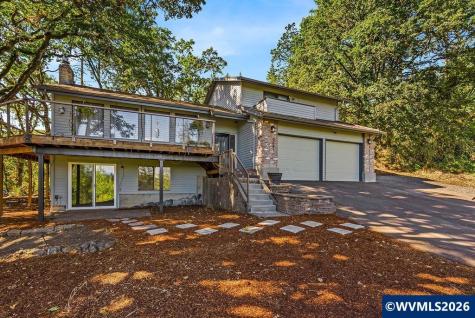 2565 West Thornton Lake Drive NW Albany OR 97321