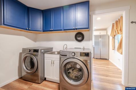221 Jennings Street Lebanon OR 97355