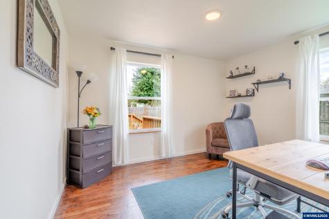 221 Jennings Street Lebanon OR 97355