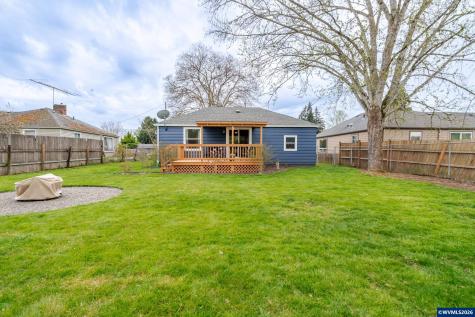 221 Jennings Street Lebanon OR 97355