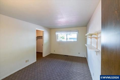 5070 10th Place S Salem OR 97306