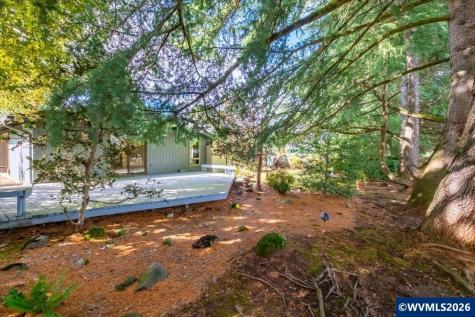 5070 10th Place S Salem OR 97306