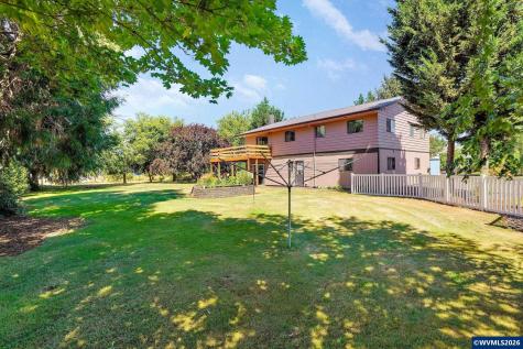 8748 Enclid Street NE Salem OR 97305