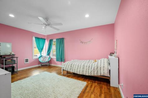 275 James Howe Road Dallas OR 97338