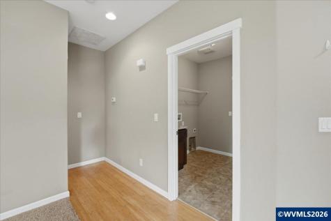 755 E Ash Street Lebanon OR 97355