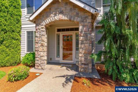 340 Flying Eagle Street NW Salem OR 97304