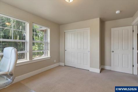 340 Flying Eagle Street NW Salem OR 97304