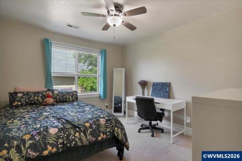 340 Flying Eagle Street NW Salem OR 97304