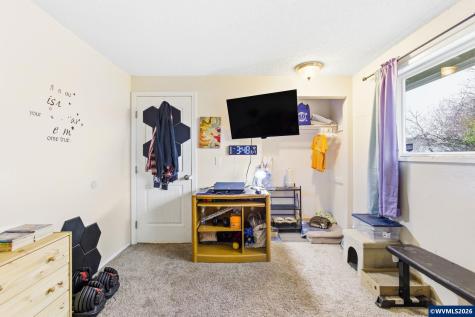 4855 Falcon Court NE Salem OR 97305