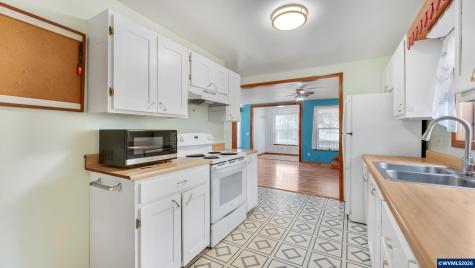 1118 Park Avenue NE Salem OR 97301