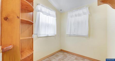 1118 Park Avenue NE Salem OR 97301