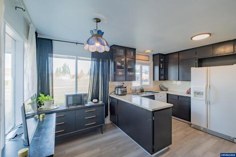 160 Tangent Street Lebanon OR 97355