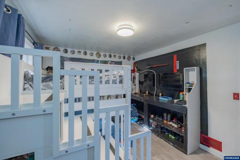 160 Tangent Street Lebanon OR 97355