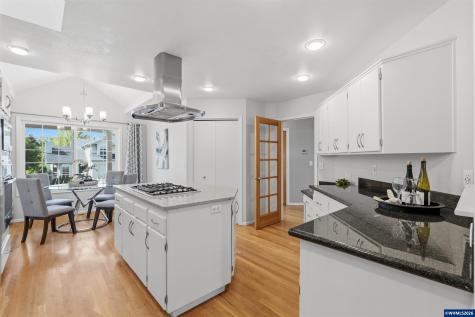 3221 NW Huckleberry Place Corvallis OR 97330