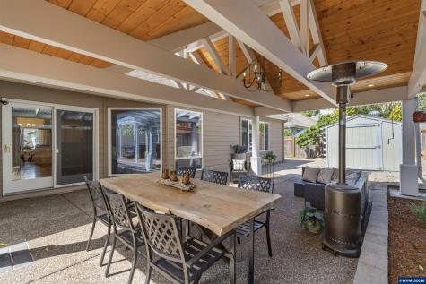 3221 NW Huckleberry Place Corvallis OR 97330