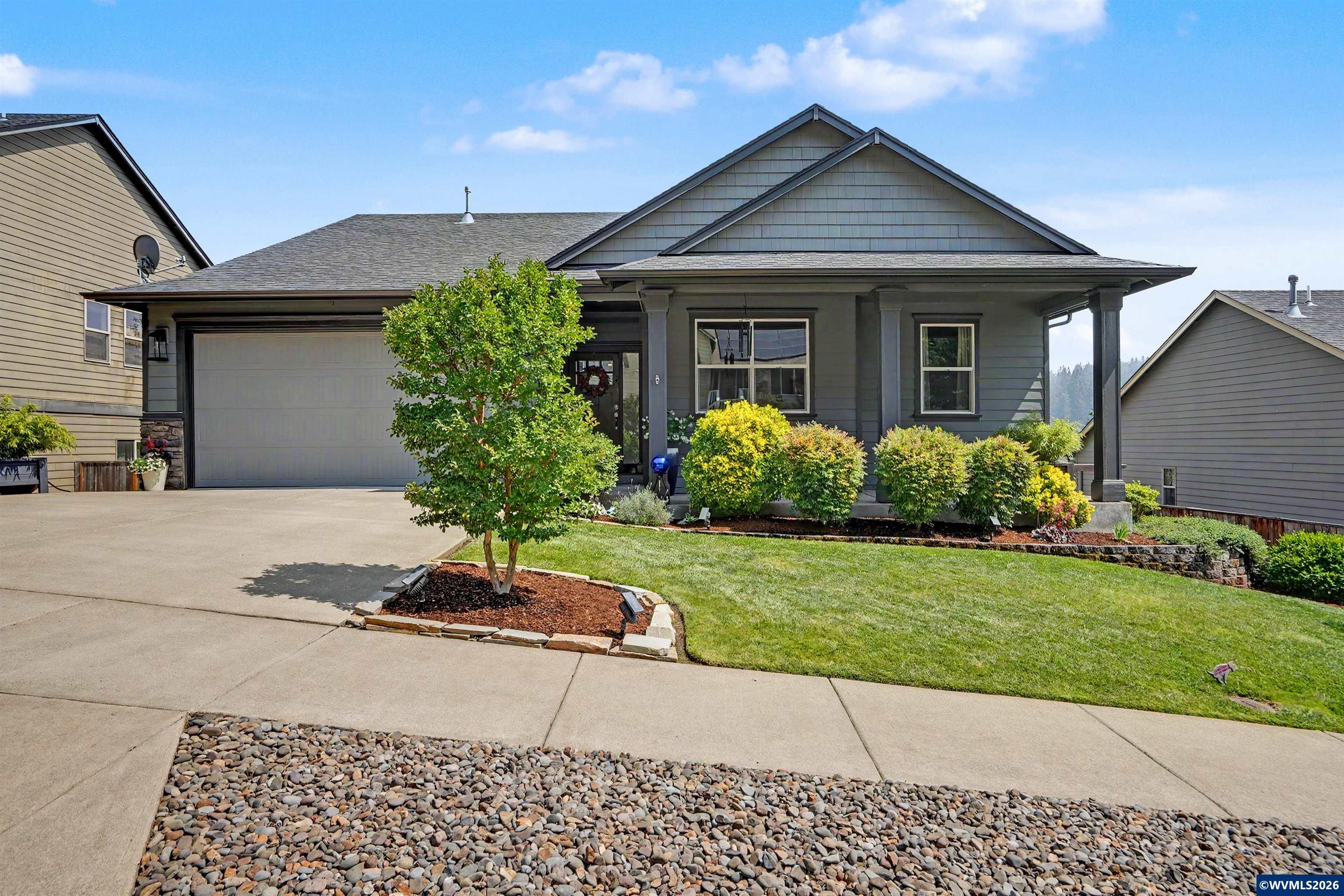 1644 Centennial Drive Silverton OR 97381