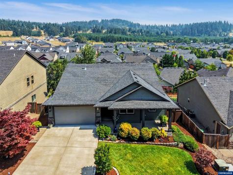1644 Centennial Drive Silverton OR 97381