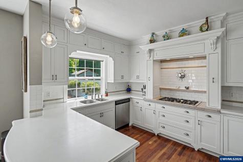 5490 Woodmill Drive SE Salem OR 97306