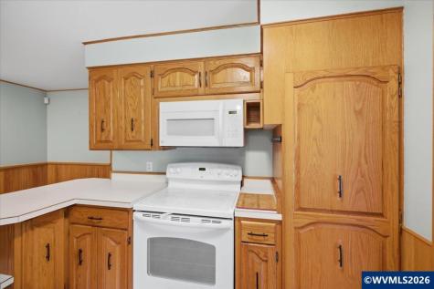 940 Oak Terrace Sweet Home OR 97386