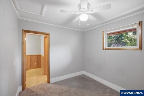 940 Oak Terrace Sweet Home OR 97386