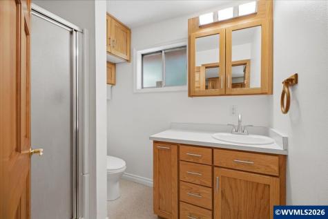 940 Oak Terrace Sweet Home OR 97386