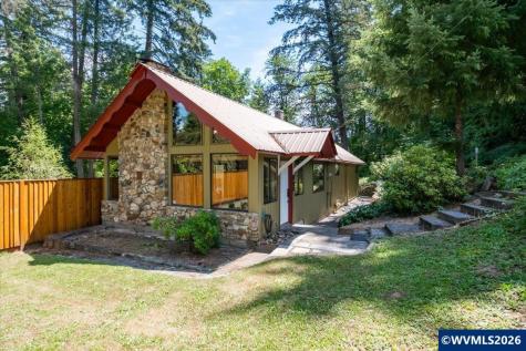 940 Oak Terrace Sweet Home OR 97386