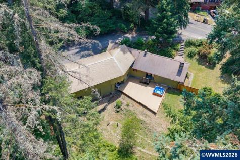 940 Oak Terrace Sweet Home OR 97386