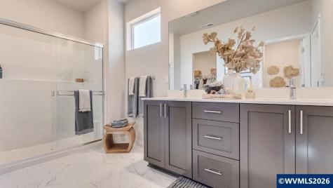 2625 Landau Street SE Salem OR 97306