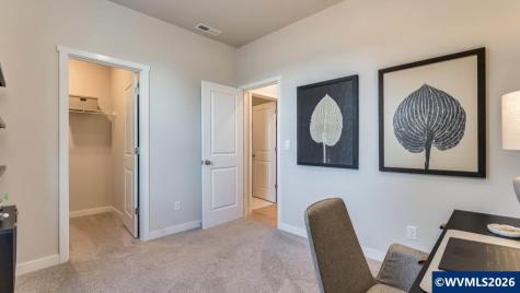 2625 Landau Street SE Salem OR 97306