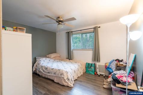 465 36th Avenue NE Salem OR 97305