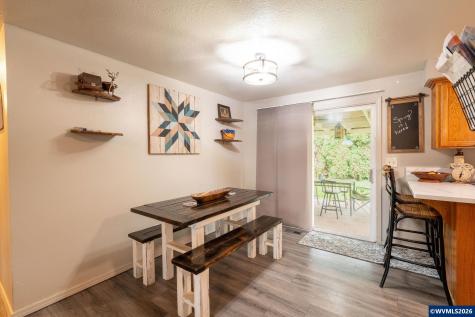 465 36th Avenue NE Salem OR 97305