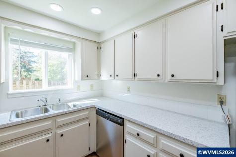 192 SE Atwood Avenue Corvallis OR 97333