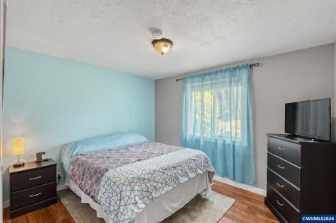 1425 Garden Court NE Keizer OR 97303