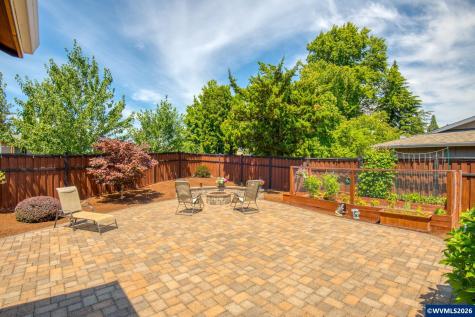 1425 Garden Court NE Keizer OR 97303