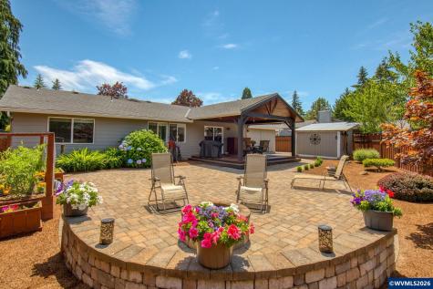 1425 Garden Court NE Keizer OR 97303
