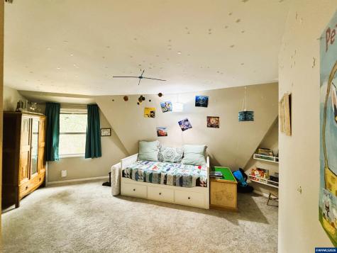 12770 Maxfield Creek Road Monmouth OR 97361