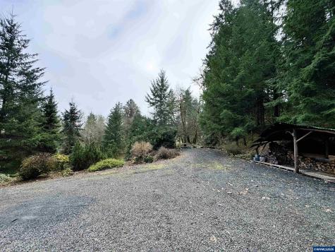 12770 Maxfield Creek Road Monmouth OR 97361