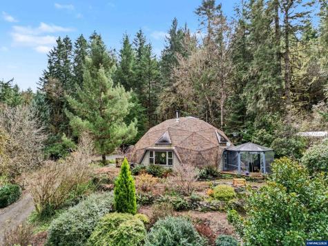 12770 Maxfield Creek Road Monmouth OR 97361