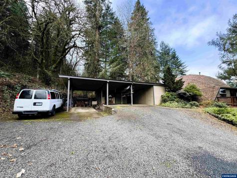 12770 Maxfield Creek Road Monmouth OR 97361