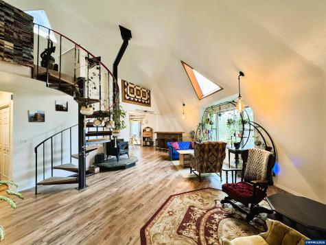 12770 Maxfield Creek Road Monmouth OR 97361