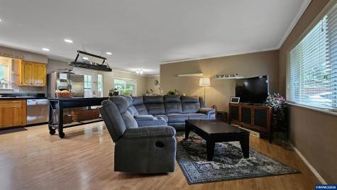 1385 NW Murphy Lane Albany OR 97321