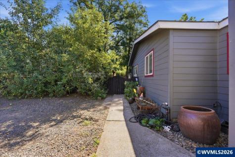 4260 Glenwood Drive SE Salem OR 97317