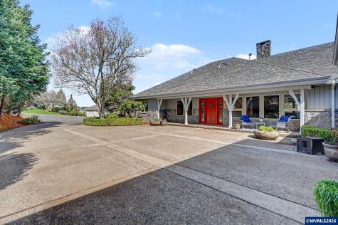 1680 Snowbird Court NW Salem OR 97304