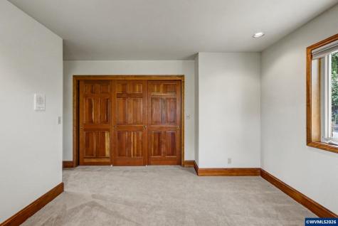 1680 Snowbird Court NW Salem OR 97304