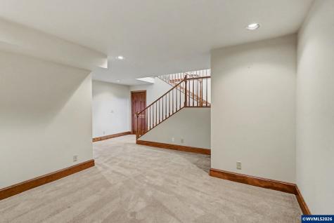 1680 Snowbird Court NW Salem OR 97304