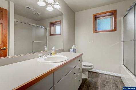 1680 Snowbird Court NW Salem OR 97304